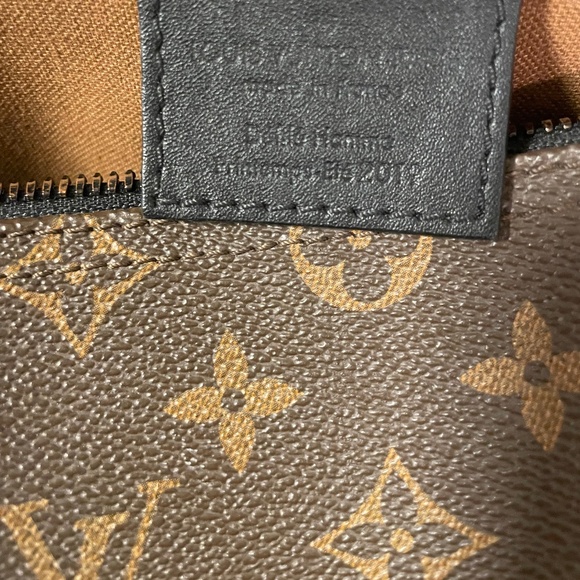 LV bag - Picture 5 of 5